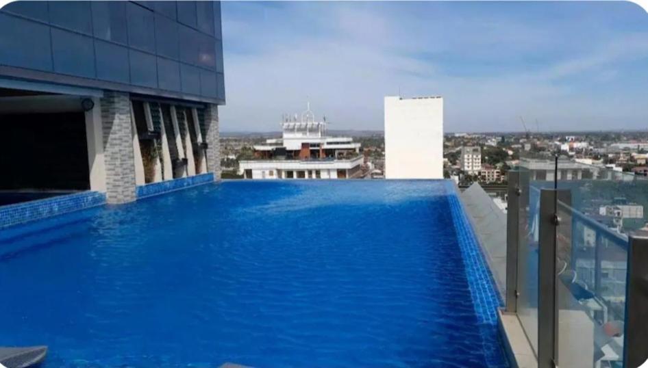 One Euphoria Prime Suite Hotel アンヘレス エクステリア 写真