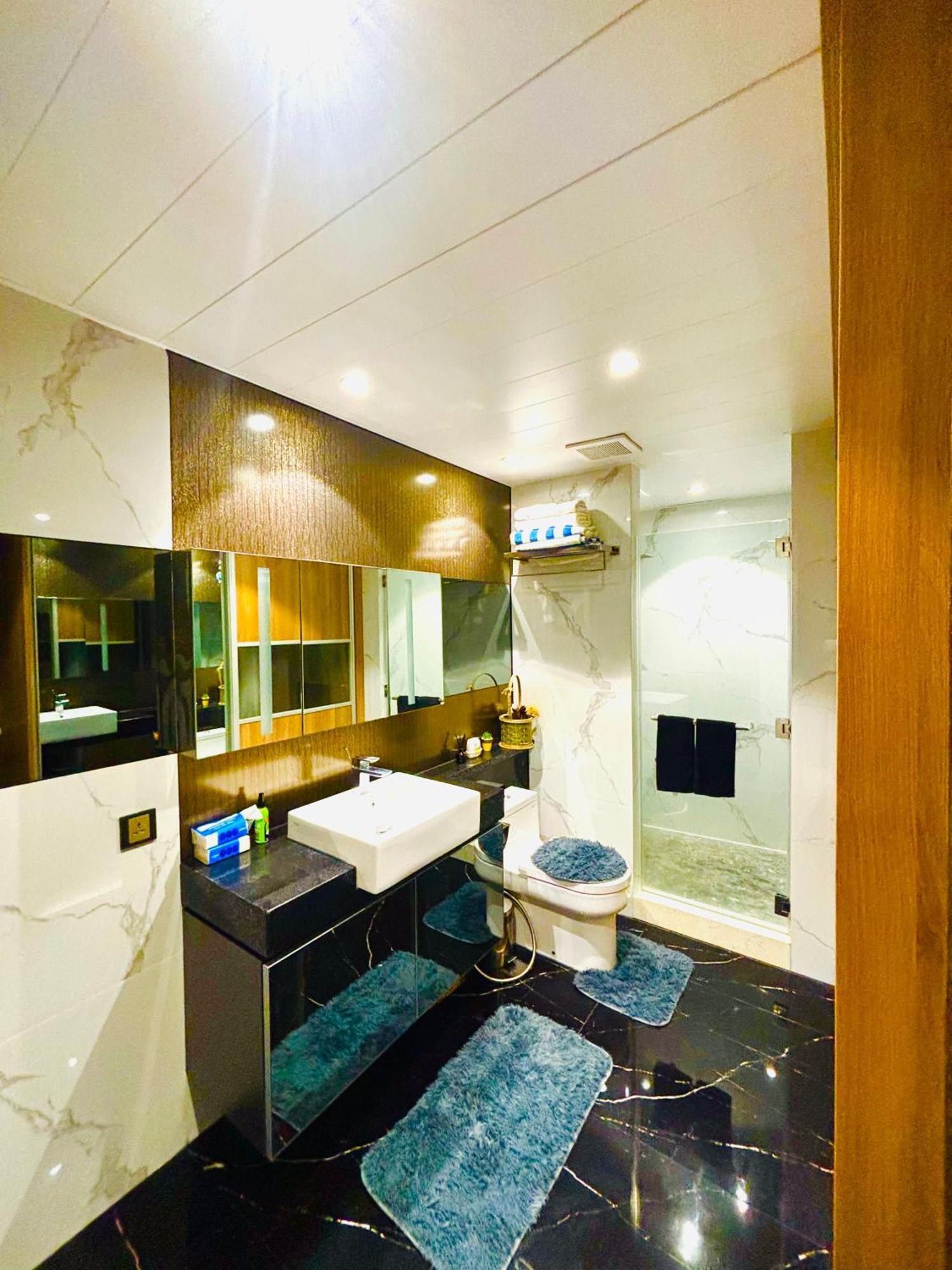 One Euphoria Prime Suite Hotel アンヘレス エクステリア 写真